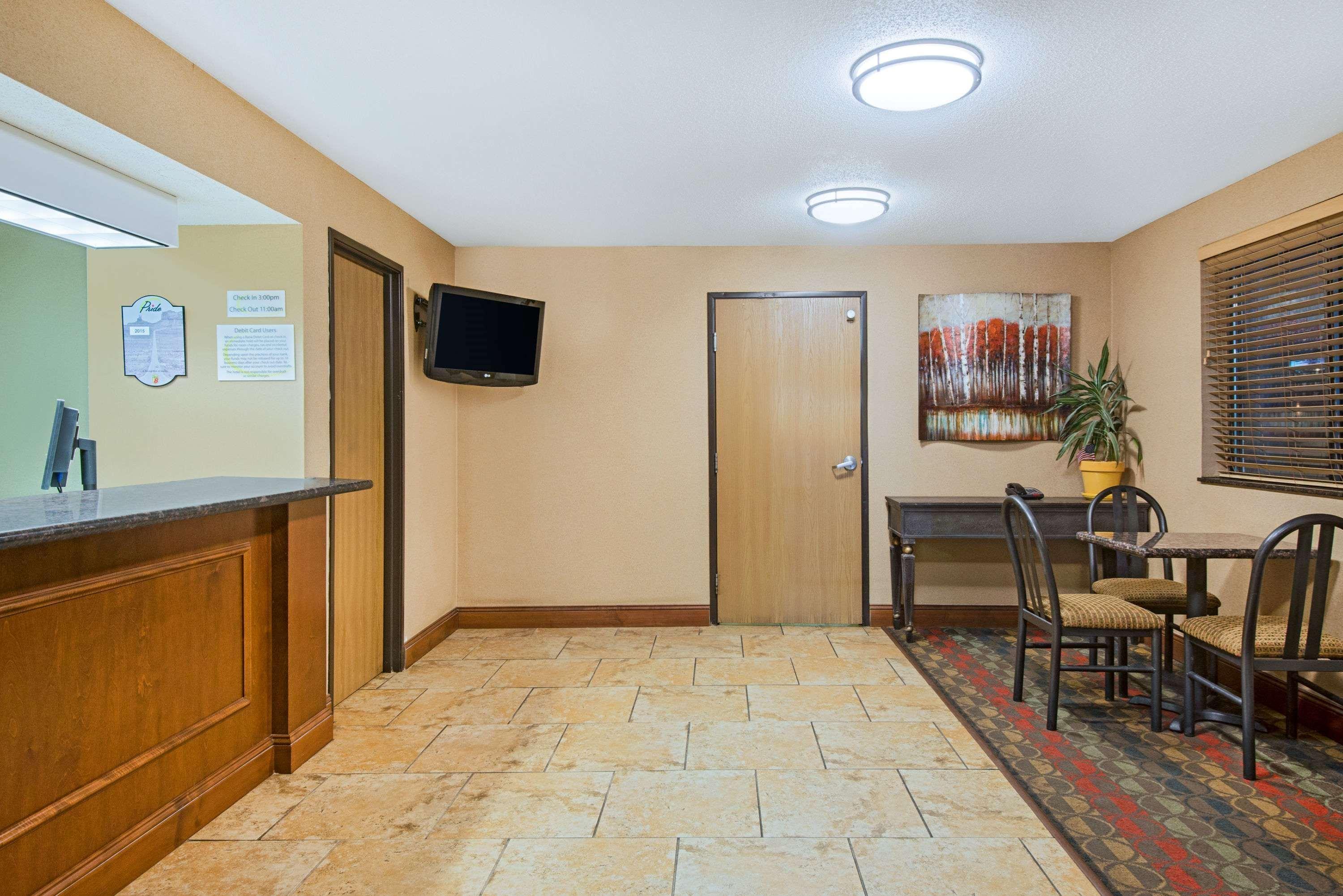 Super 8 By Wyndham Ripley Otel Dış mekan fotoğraf
