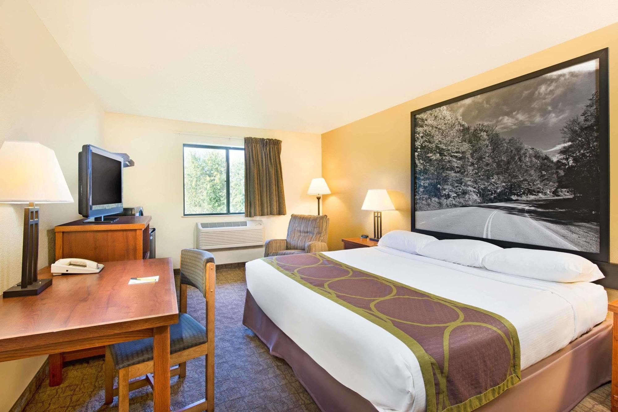 Super 8 By Wyndham Ripley Otel Dış mekan fotoğraf